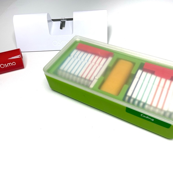 Osmo Coding Kit - STEM - Educational Toy - Learn to Code - Picture 3 of 5